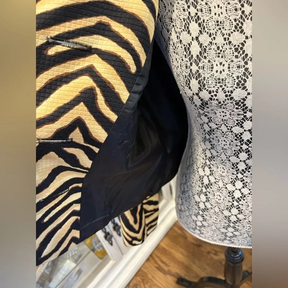 Liz Claiborne Zebra Pattern Blazer - Picture 5 of 14